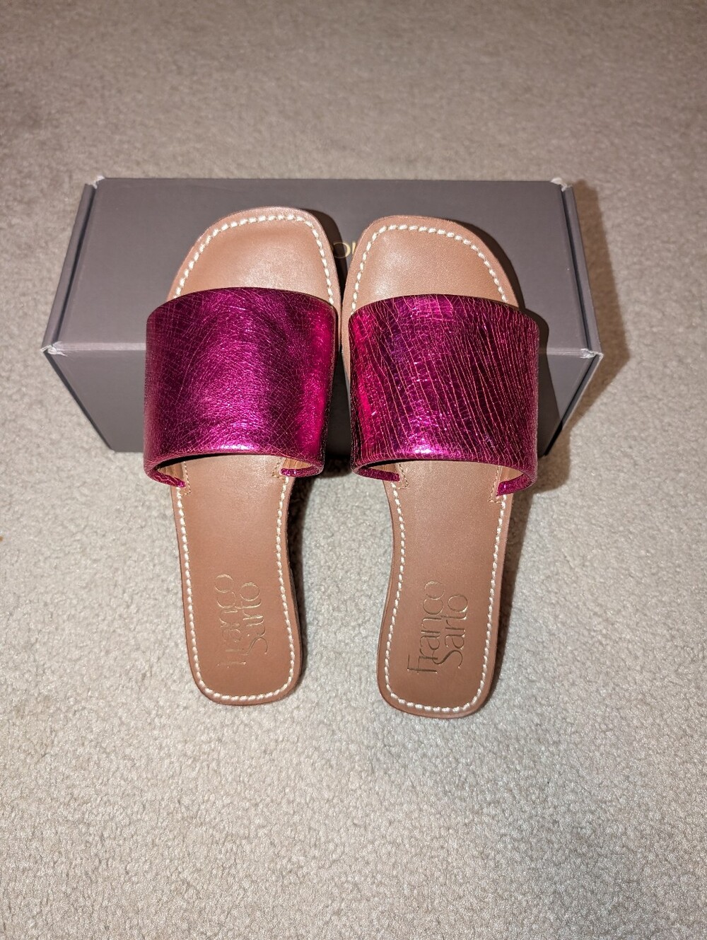 Franco Sarto Women's Metallic Fuchsia Slide Sandals